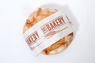 Printed greaseproof breadband